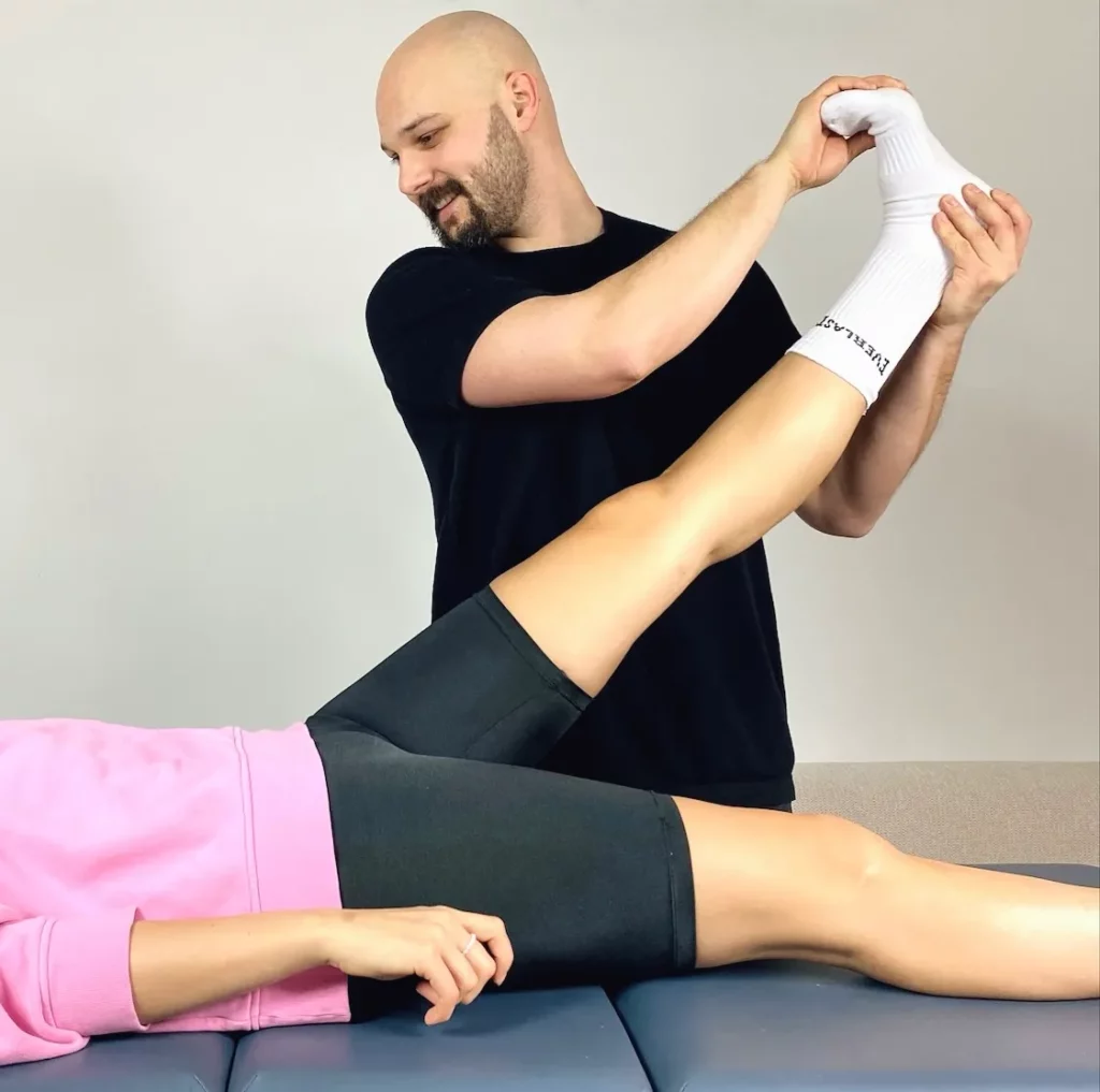 wypadnięty dysk fizjoterapia katowice